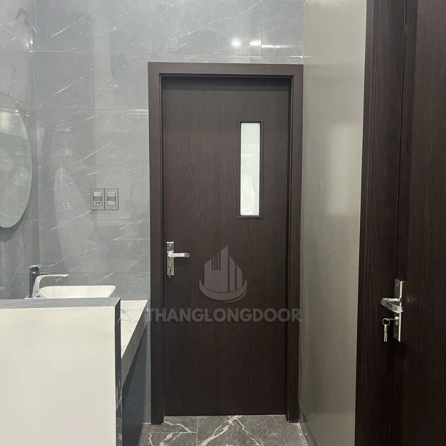 cửa composite nhà vệ sinh