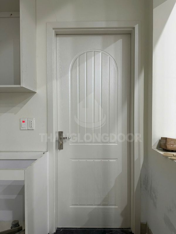 cửa nhựa composite màu trắng CNC