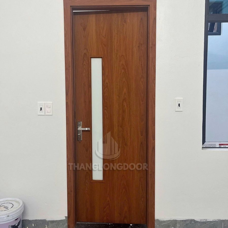 cửa toilet composite